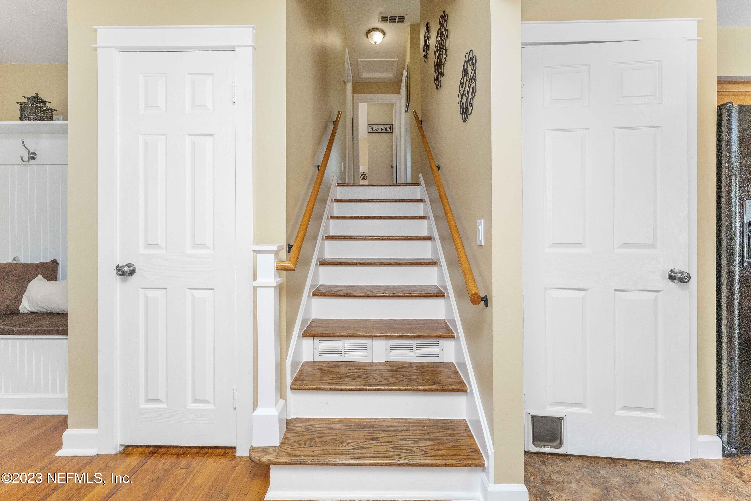 760 Jolynn Road Jacksonville, FL 32225 - Photo 11 of 35 Upstairs to bedrooms