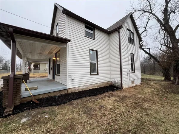 $232,999 | 826 South Cottage Street, Independence, MO 64050