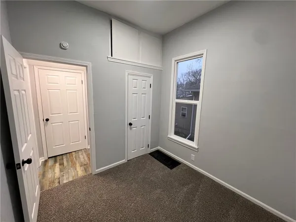 $232,999 | 826 South Cottage Street, Independence, MO 64050