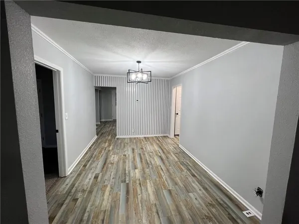 $232,999 | 826 South Cottage Street, Independence, MO 64050