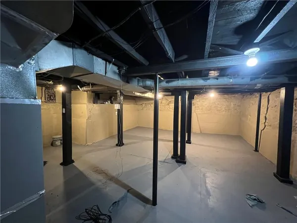 $232,999 | 826 South Cottage Street, Independence, MO 64050