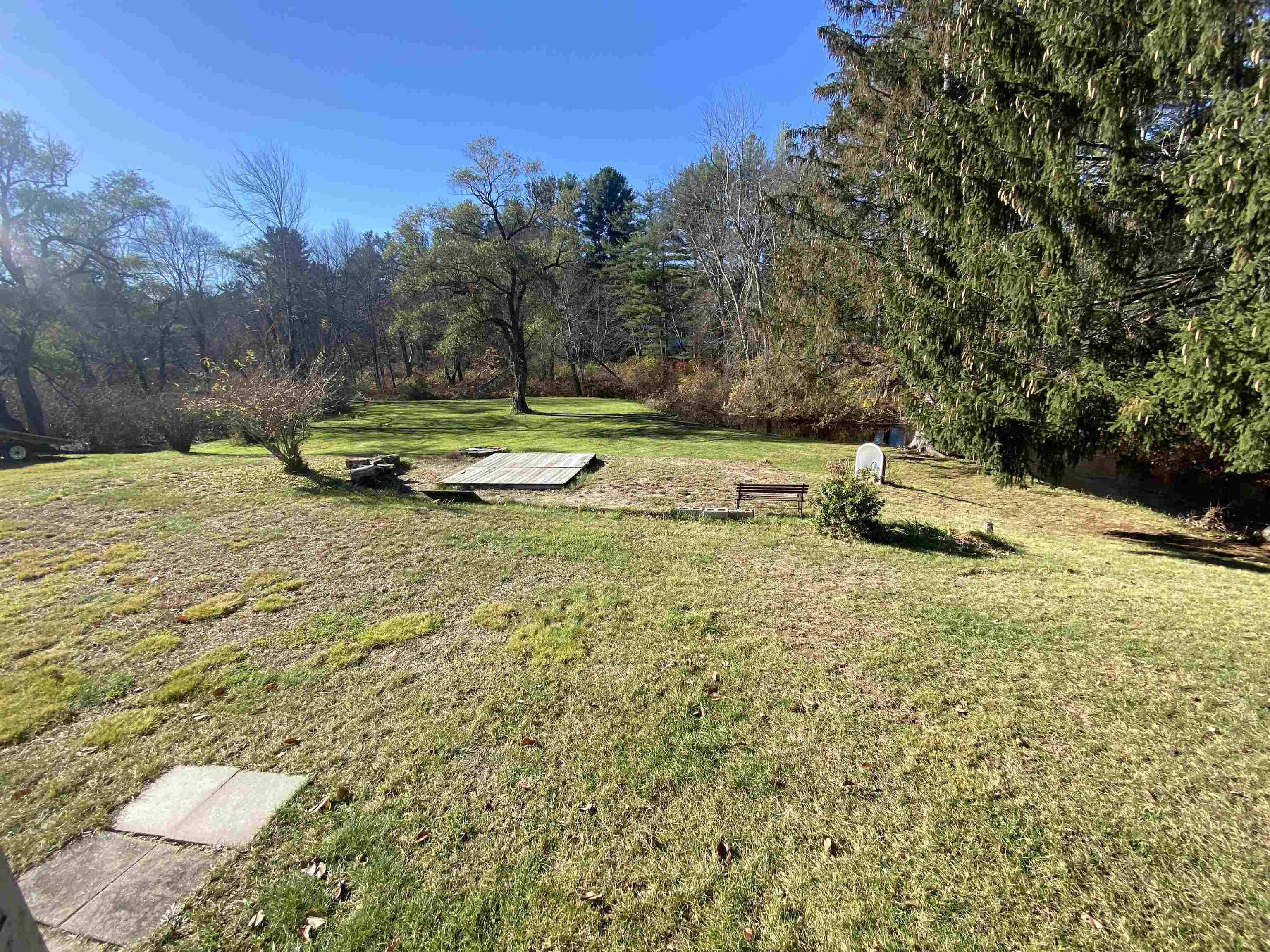 225 Shannon Road Salem, NH 03079 - Photo 2 of 40