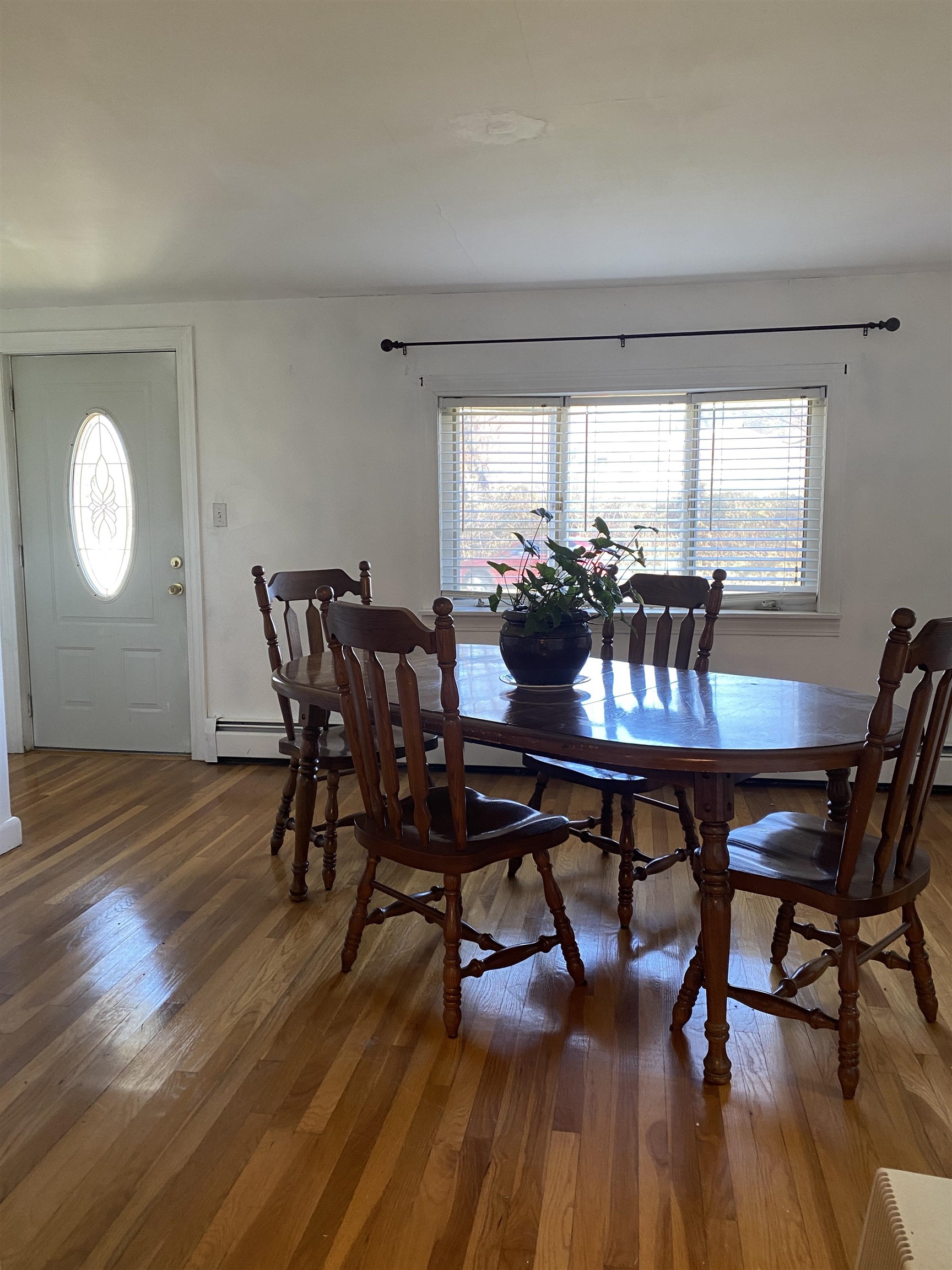 225 Shannon Road Salem, NH 03079 - Photo 13 of 40