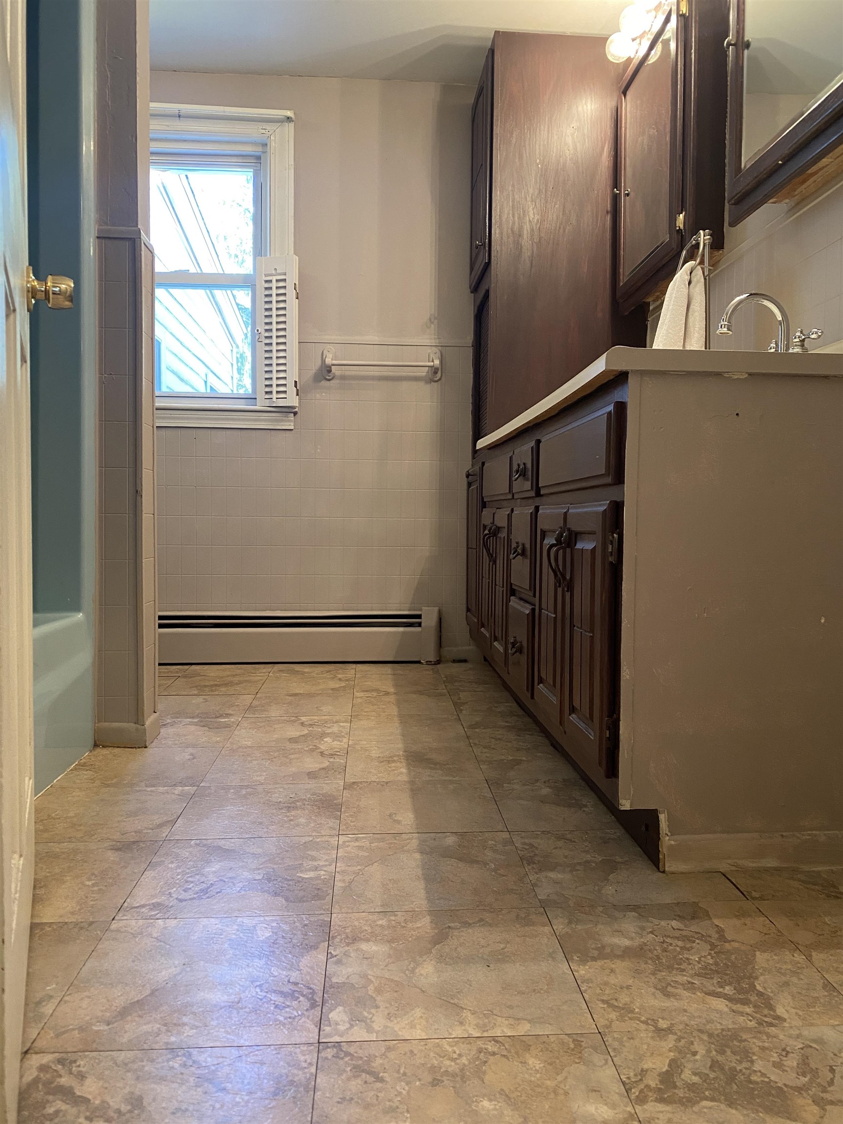 225 Shannon Road Salem, NH 03079 - Photo 15 of 40