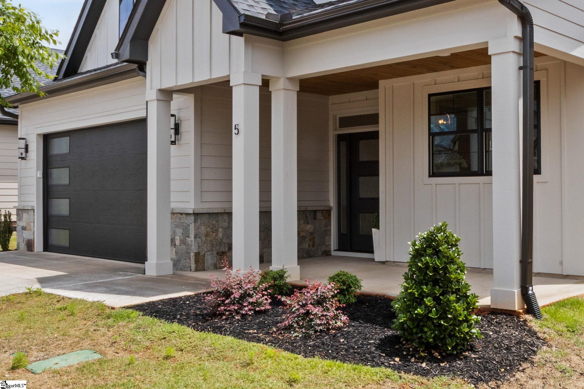 5 Mercy Drive Greenville, SC 29607 - Photo 3 of 25 Gallery Image 3