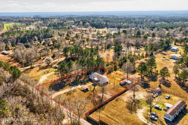 $190,000 | 62 John Ramsey Road, Wiggins, MS 39577