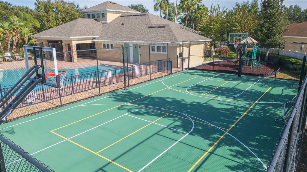 2816 Graphite Court Valrico, FL 33594 - Photo 55 of 57 a view of a house with backyard and porch