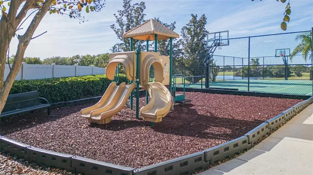 $395,000 | 2816 Graphite Court, Valrico, FL 33594