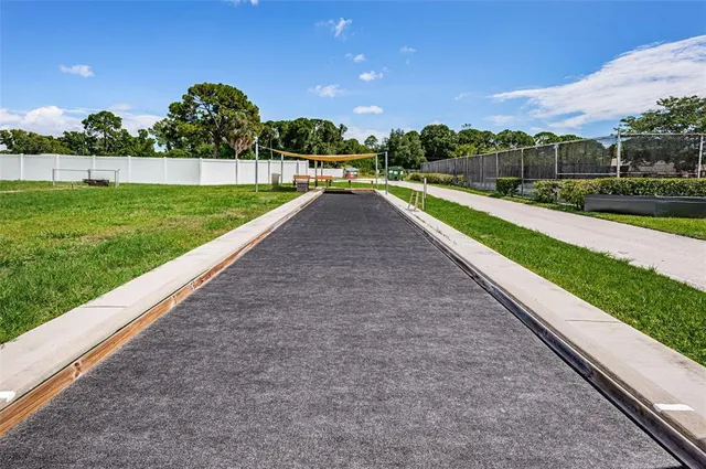 $175,000 | 5501 80th Street North, Unit 405, St. Petersburg, FL 33709