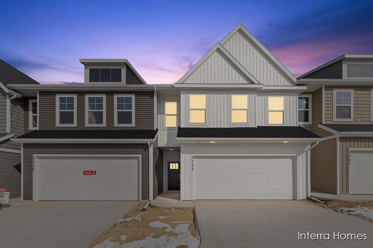 RP43_Uptown_1000 twilight