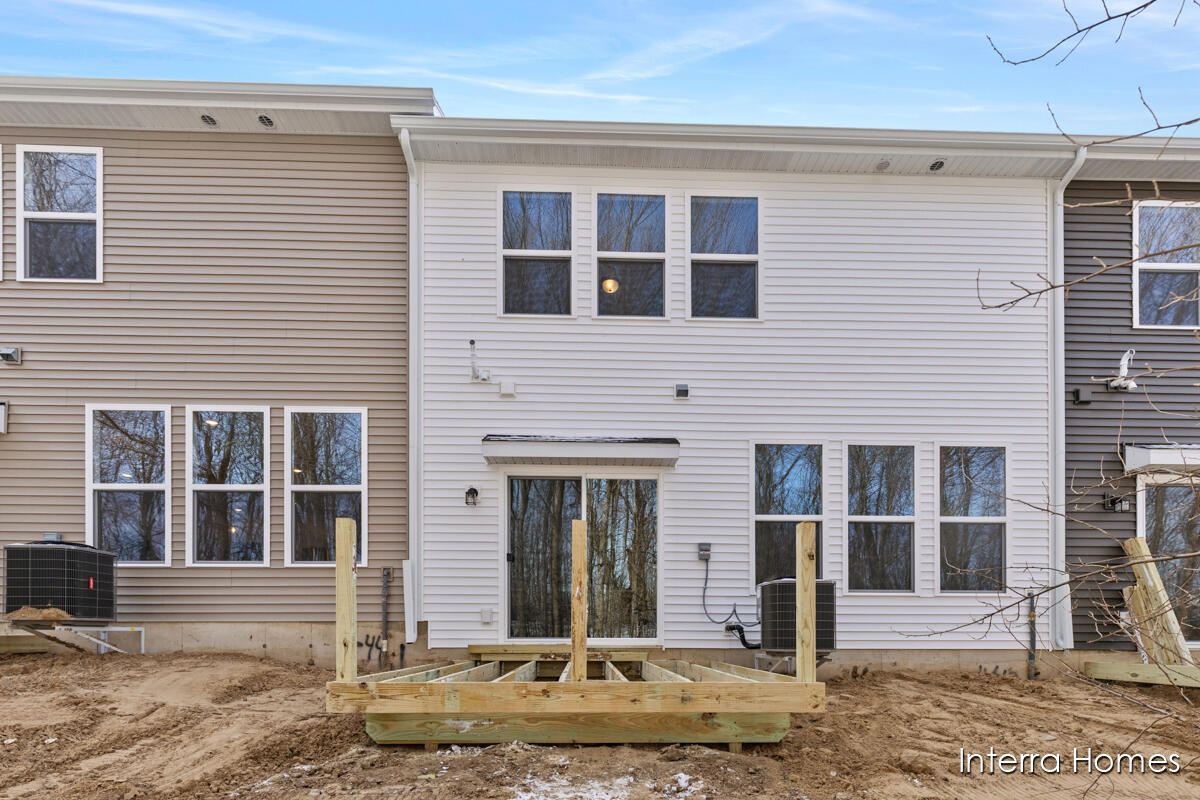 3333 Kings River Street Southwest, Unit 43 Wyoming, MI 49418 - Photo 19 of 25 RP43_Uptown_1018