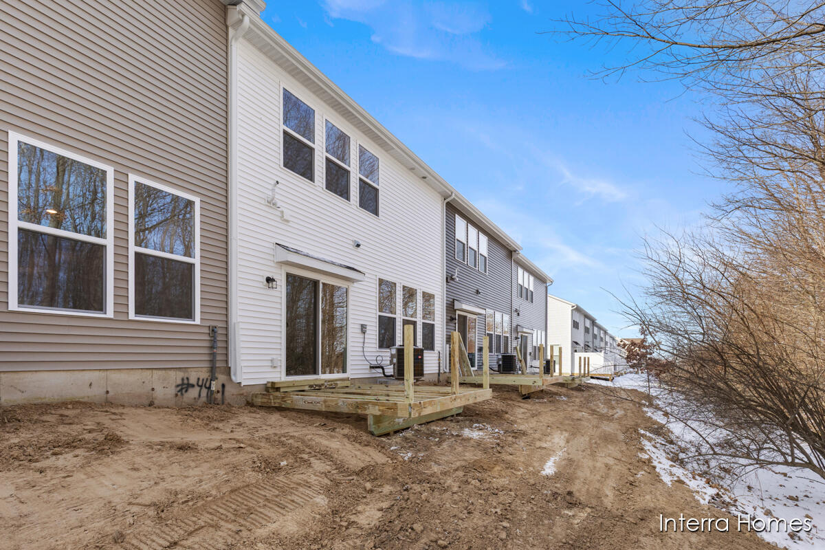 3333 Kings River Street Southwest, Unit 43 Wyoming, MI 49418 - Photo 20 of 25 RP43_Uptown_1019