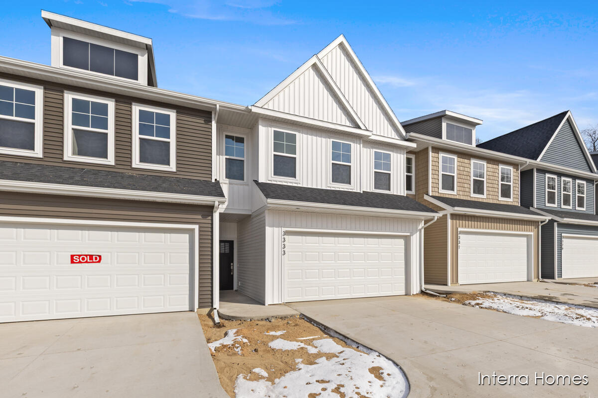 3333 Kings River Street Southwest, Unit 43 Wyoming, MI 49418 - Photo 2 of 25 RP43_Uptown_1001