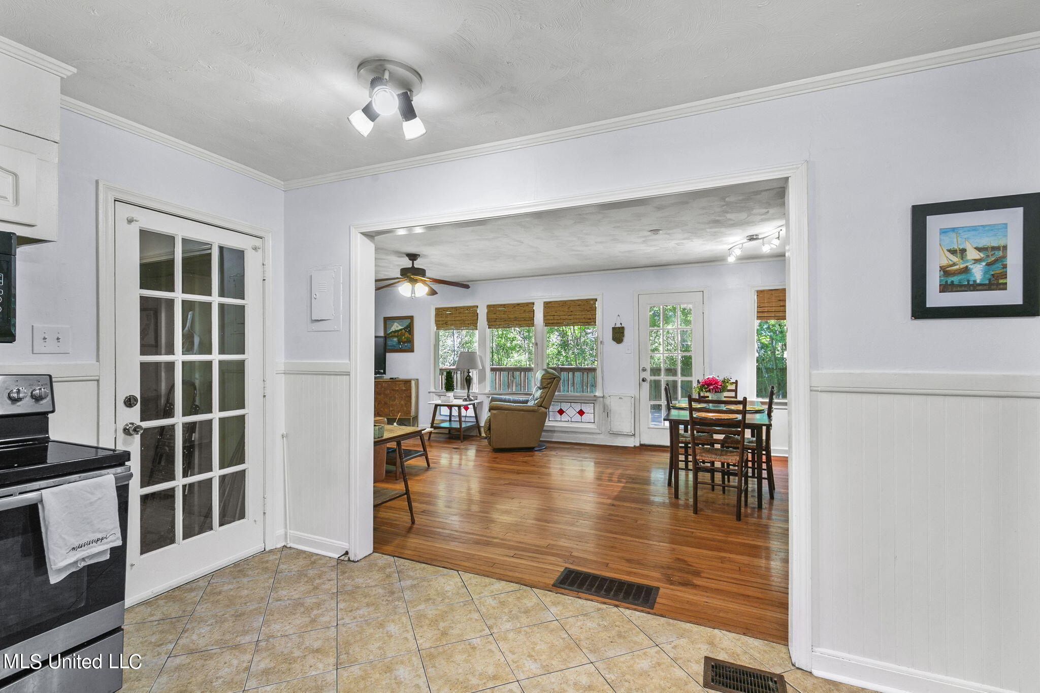 4346 Ridgewood Circle Jackson, MS 39211 - Photo 14 of 35 21-web-or-mls-4346 Ridgewood-21