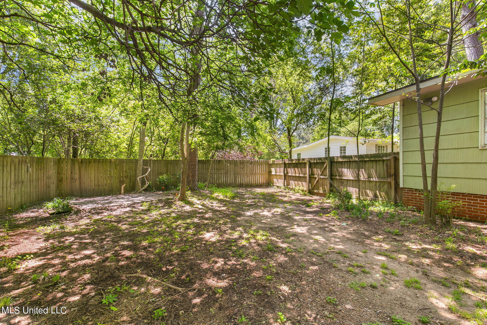 4346 Ridgewood Circle Jackson, MS 39211 - Photo 33 of 35 40-web-or-mls-4346 Ridgewood-40
