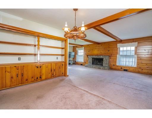 8 Squassick Road West Springfield, MA 01089 - Photo 23 of 35 Gallery Image 23