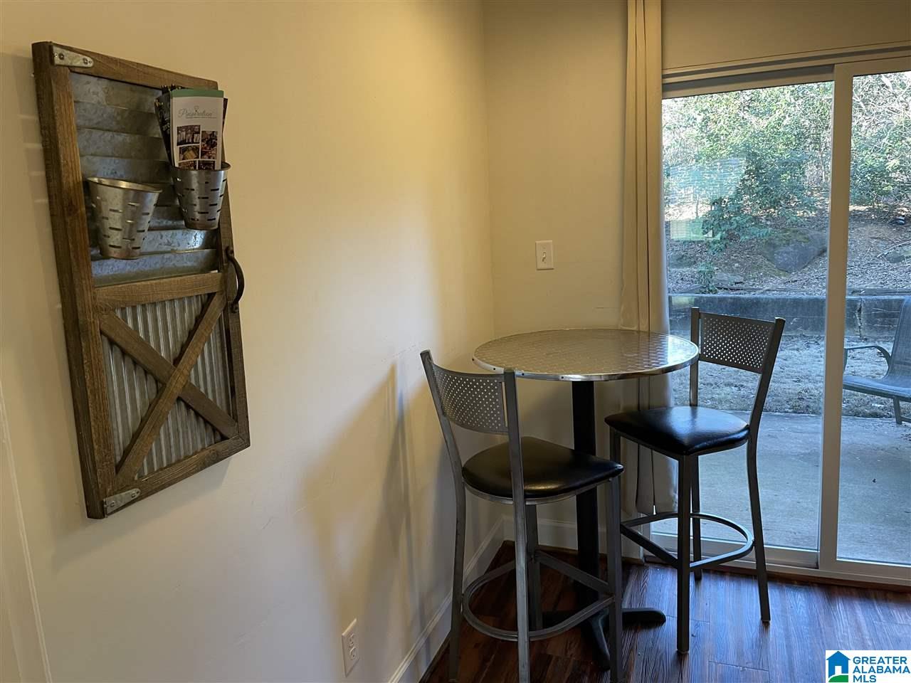 3445 Sandner Court, Unit A Birmingham, AL 35209 - Photo 8 of 19
