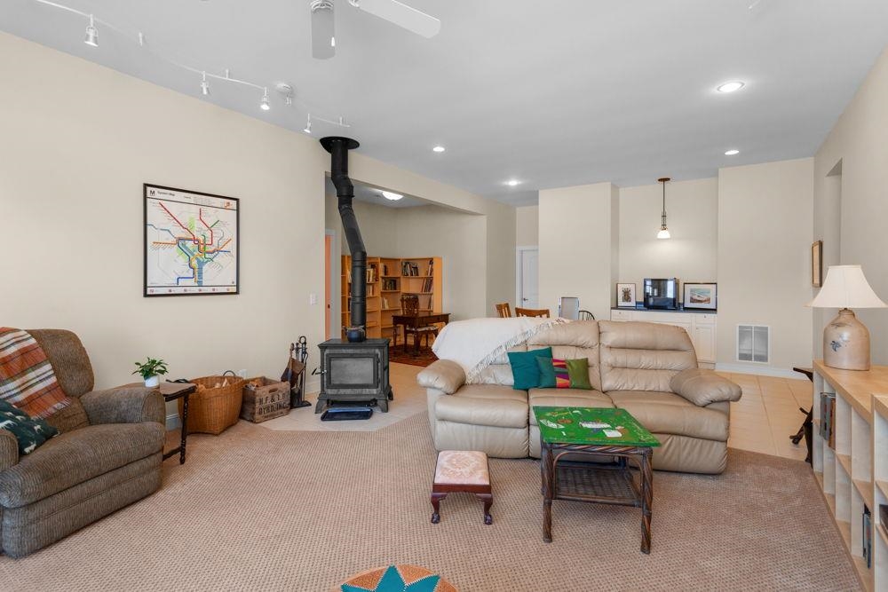 9586 Brunk Spring Lane Broadway, VA 22815 - Photo 33 of 58 a living room with furniture