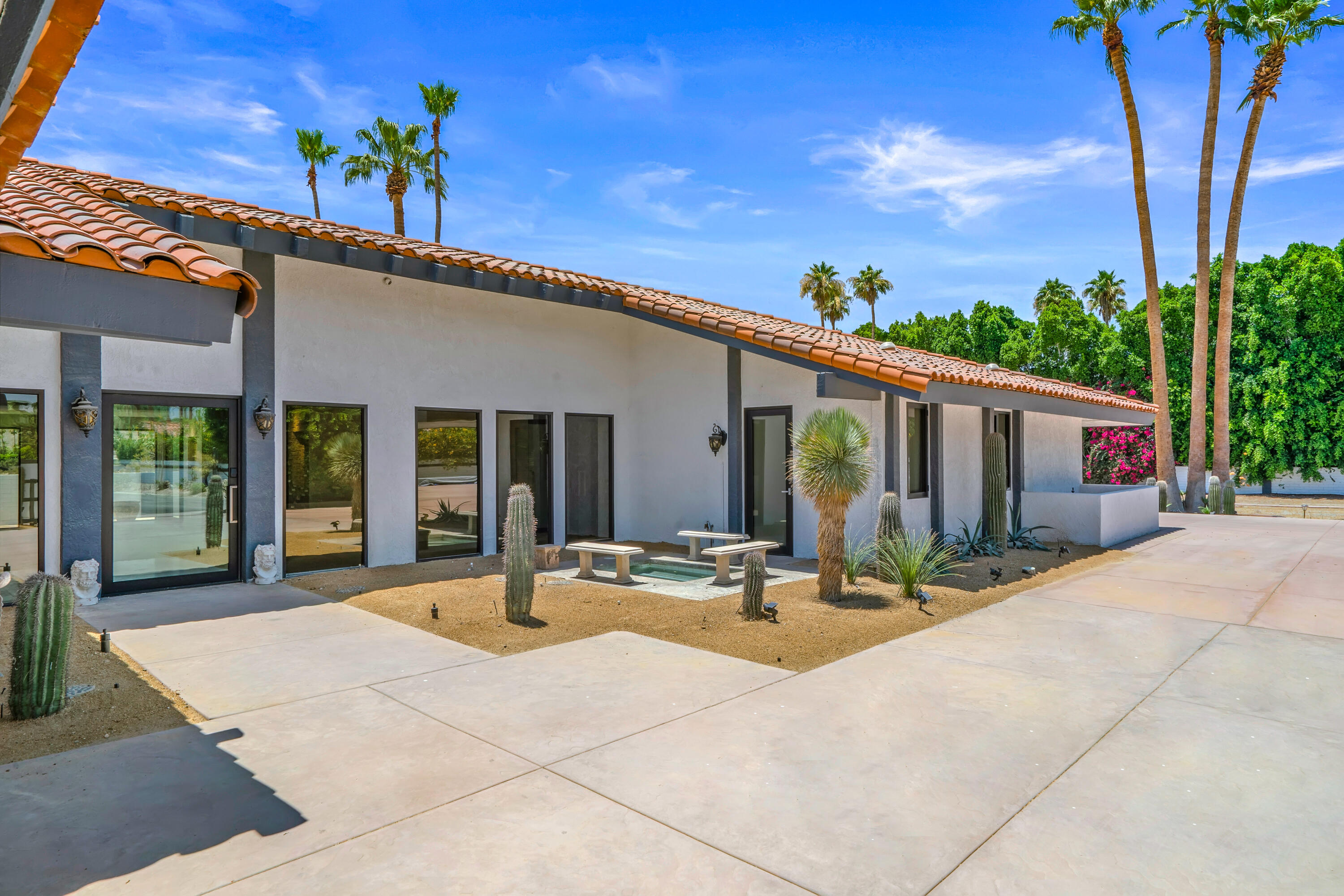 401 Iris Lane Rancho Mirage, CA 92270 - Photo 5 of 87 IMG-5RR