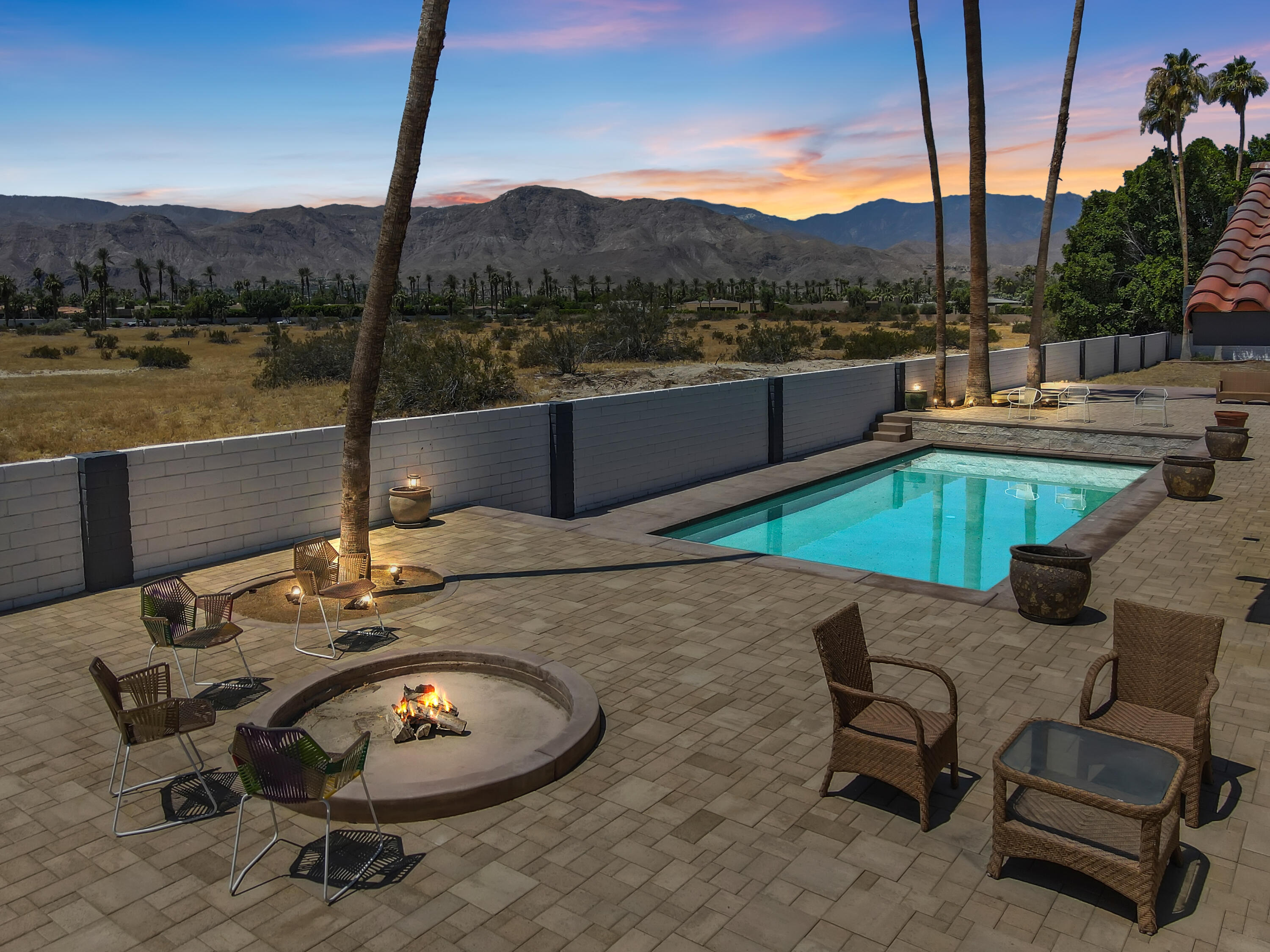 401 Iris Lane Rancho Mirage, CA 92270 - Photo 84 of 87 a terrace with outdoor seating and city view