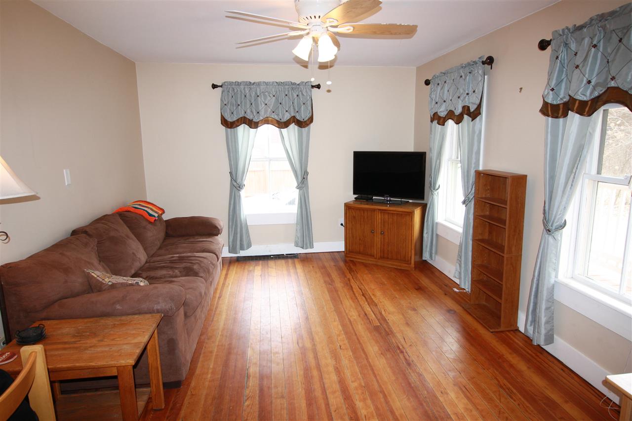 12 Vine Street Springfield, VT 05156 - Photo 3 of 25
