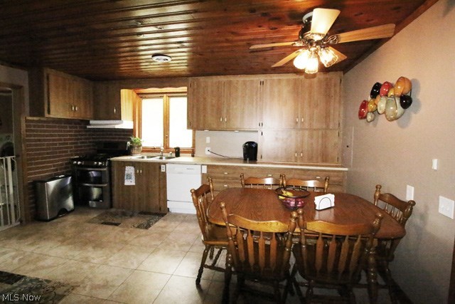 3906 Baird Road Stow, OH 44224 - Photo 3 of 19