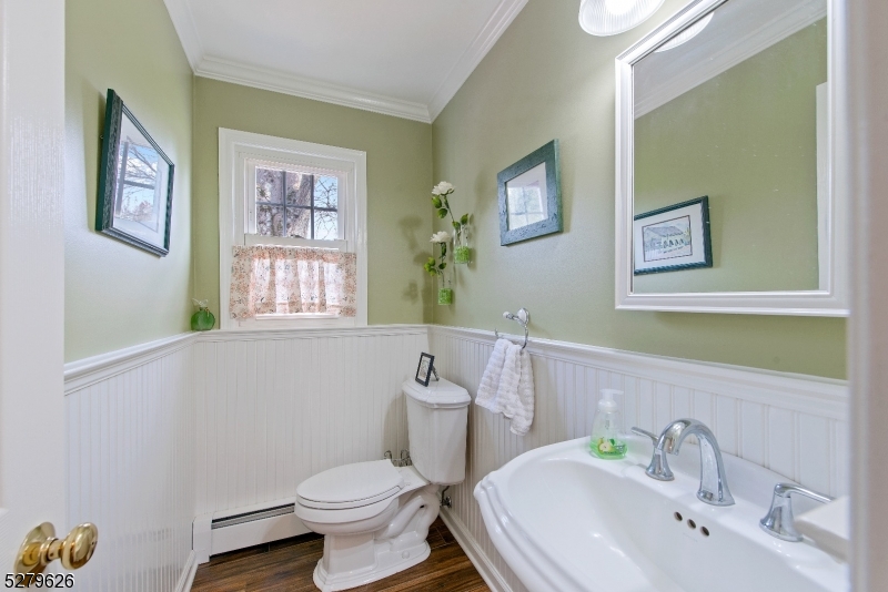 164 Parker Road Long Valley, NJ 07853 - Photo 15 of 32