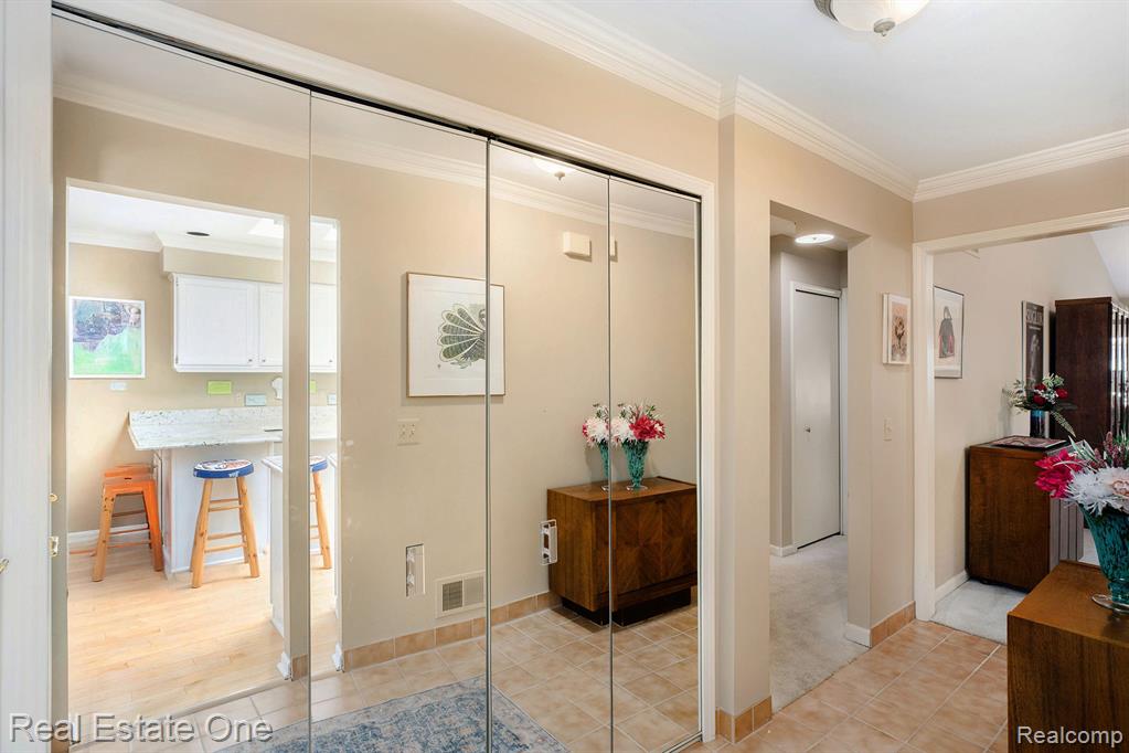 2210 London Bridge Drive Rochester Hills, MI 48307 - Photo 19 of 26