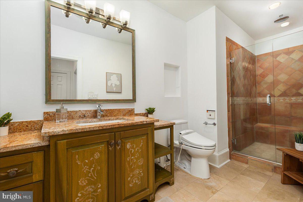 532 Walker Road Great Falls, VA 22066 - Photo 44 of 109