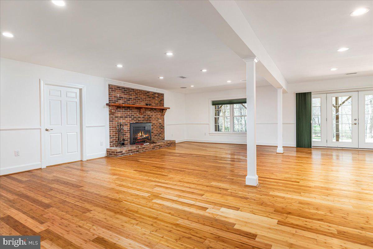 532 Walker Road Great Falls, VA 22066 - Photo 47 of 109