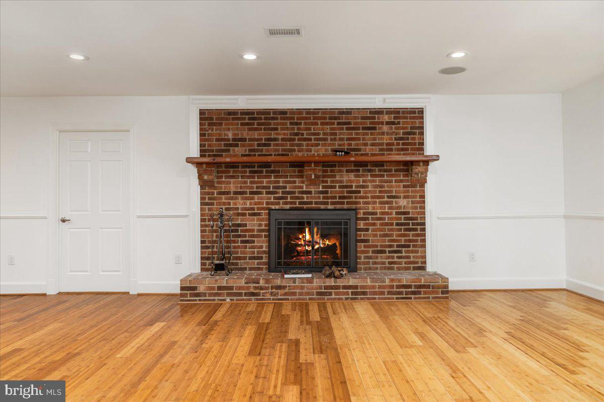 532 Walker Road Great Falls, VA 22066 - Photo 48 of 109