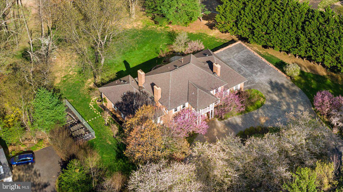 532 Walker Road Great Falls, VA 22066 - Photo 79 of 109