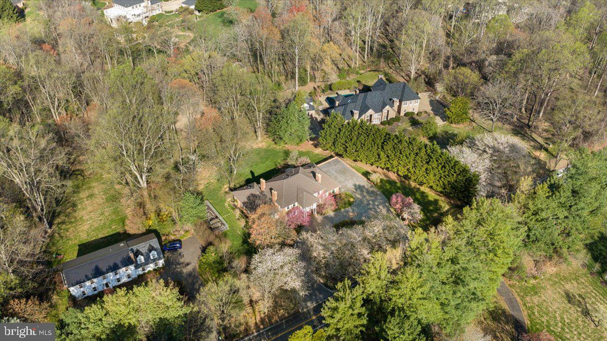 532 Walker Road Great Falls, VA 22066 - Photo 95 of 109