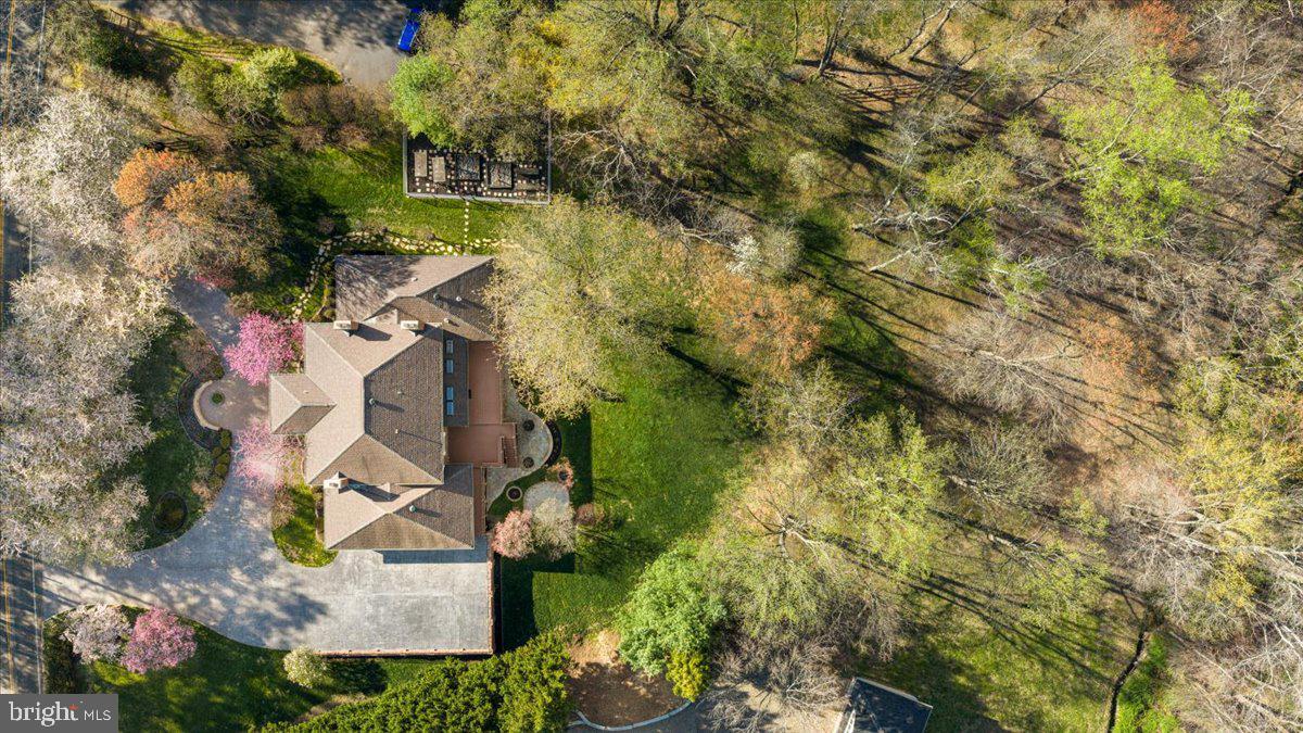 532 Walker Road Great Falls, VA 22066 - Photo 98 of 109