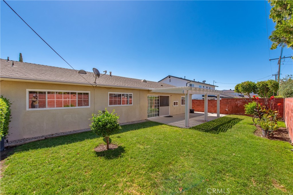 2253 Grafton Street Simi Valley, CA 93063 - Photo 25 of 30