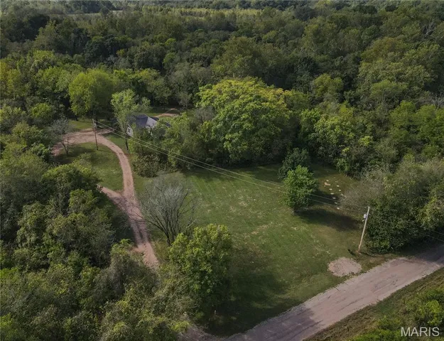 $389,400 | 2248 Wayne County 312, Patterson, MO 63956