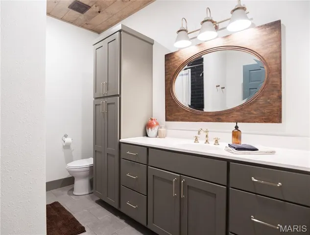 $389,400 | 2248 Wayne County 312, Patterson, MO 63956