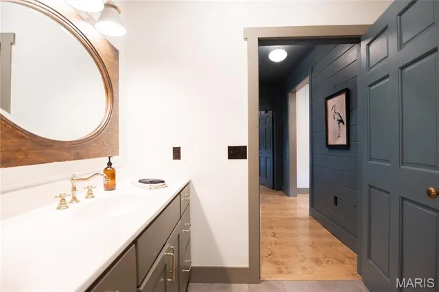 $389,400 | 2248 Wayne County 312, Patterson, MO 63956