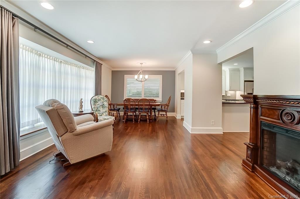 5333 Farmbrook Drive Charlotte, NC 28210 - Photo 11 of 47