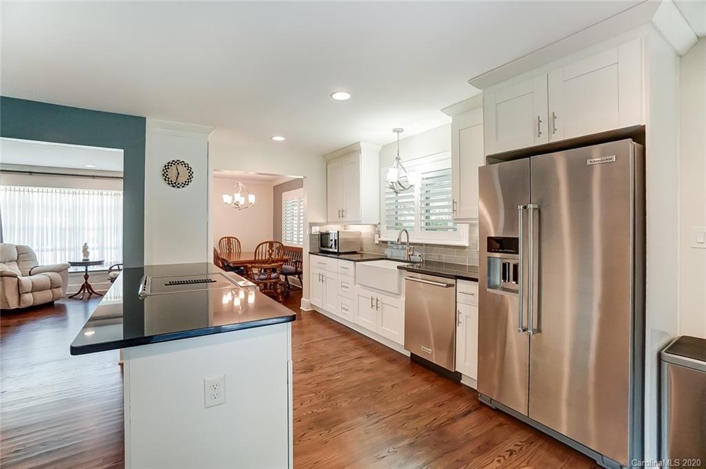 5333 Farmbrook Drive Charlotte, NC 28210 - Photo 16 of 47