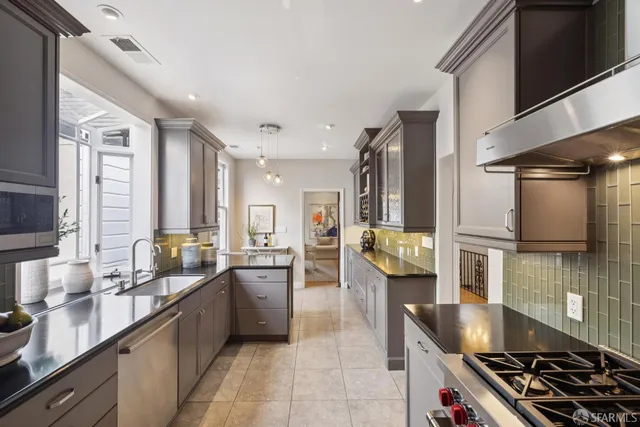 $2,095,000 | 115 Retiro Way, San Francisco, CA 94123