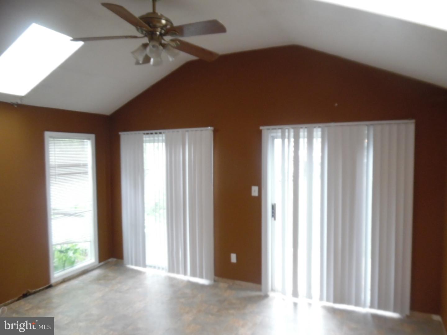 946 Craftsman Road Norristown, PA 19403 - Photo 8 of 18 Gallery Image 8