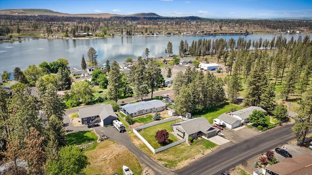 10918 South Pinecroft Road Medical Lake, WA 99022 - Photo 19 of 32