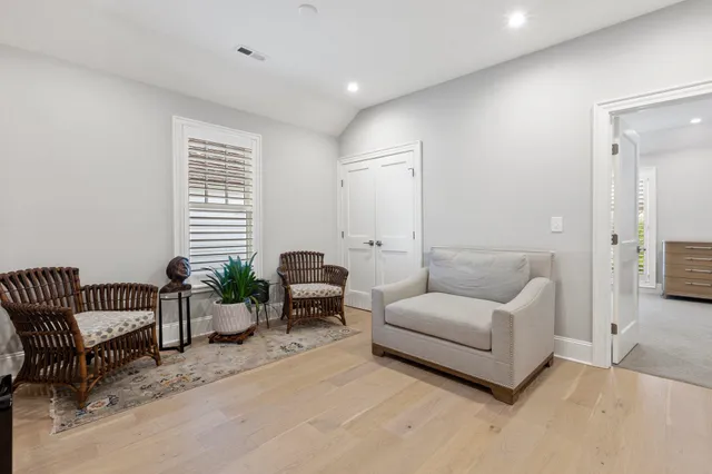 $687,500 | 205 Bowman Road, Greenville, SC 29615