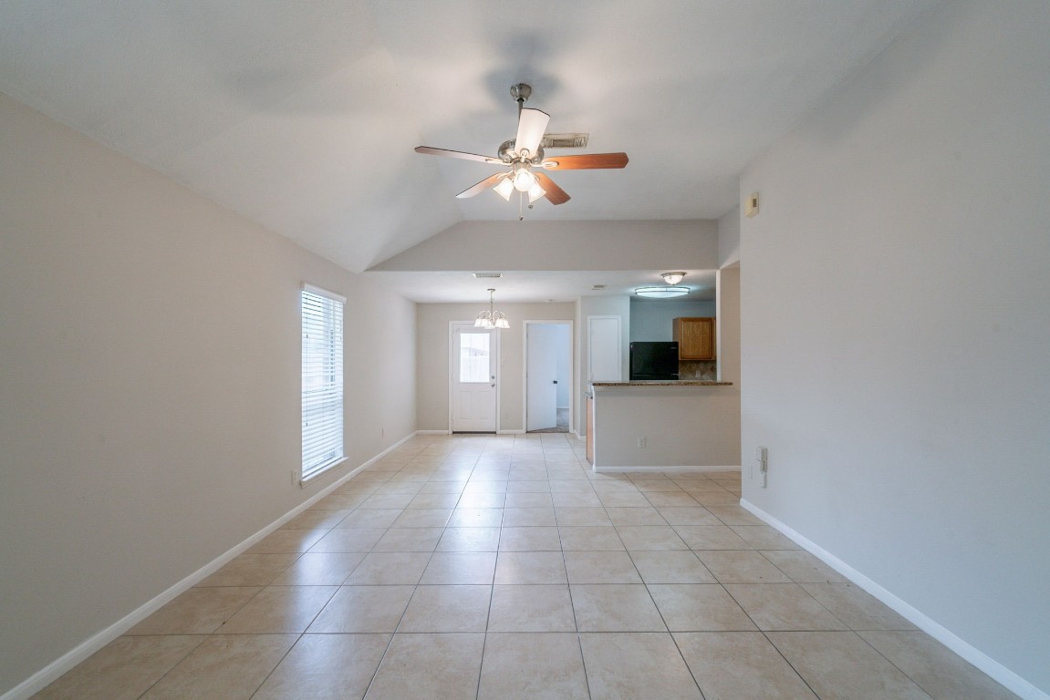 6635 Rusty Ridge Lane Katy, TX 77449 - Photo 7 of 28