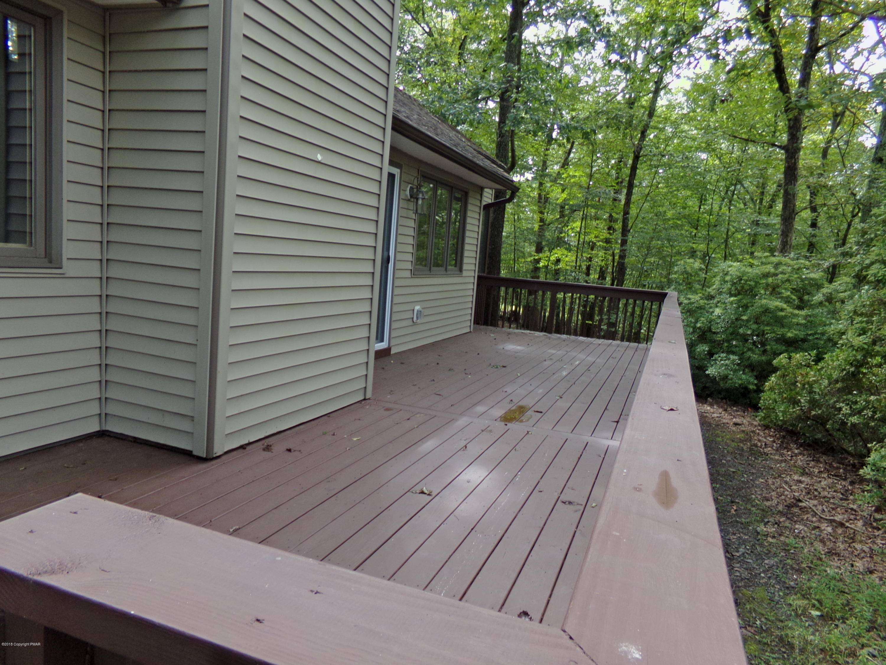 106 Cambridge Court Bushkill, PA 18324 - Photo 6 of 20 6-Front Deck