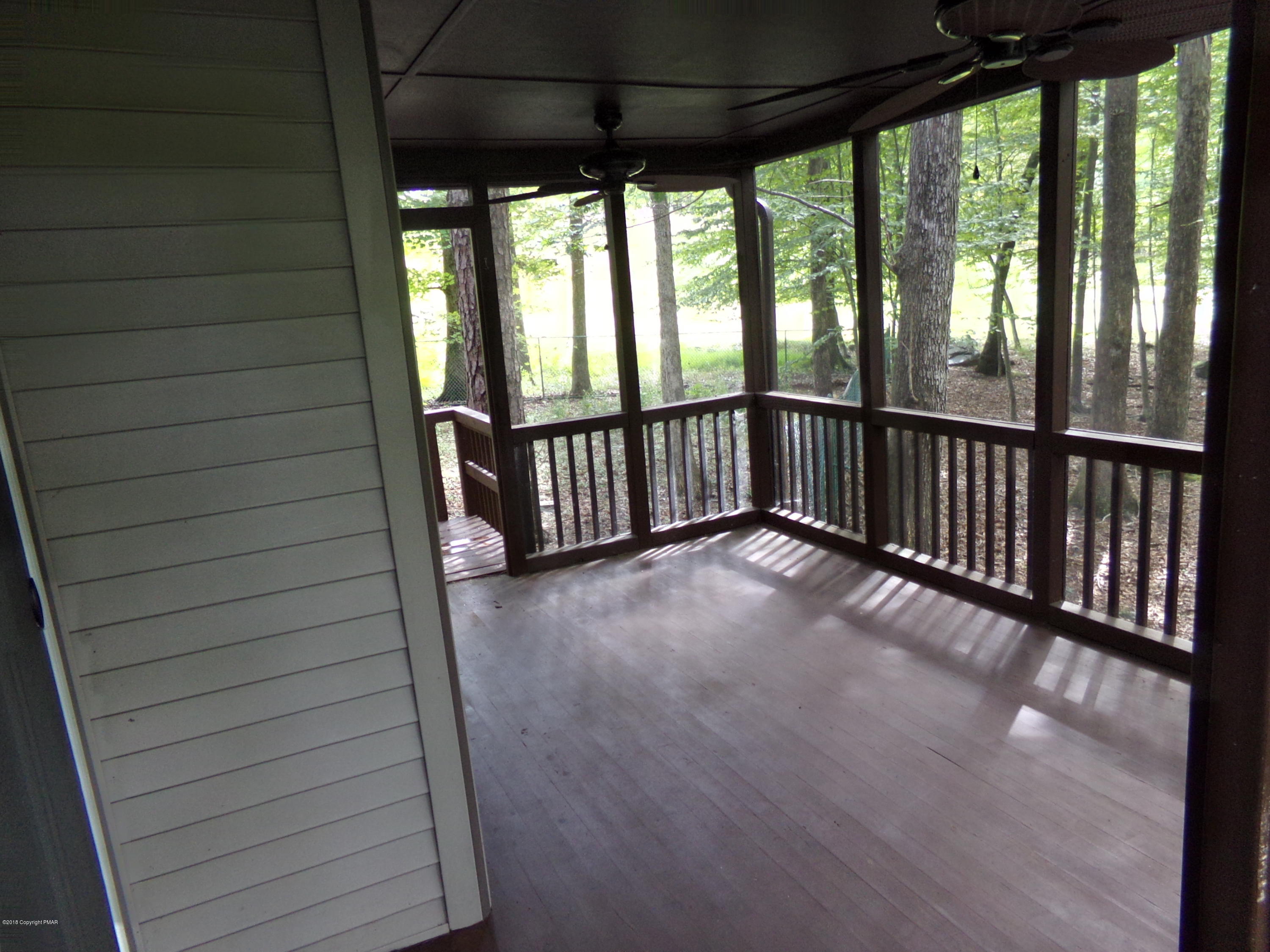 106 Cambridge Court Bushkill, PA 18324 - Photo 8 of 20 8-Screened Porch