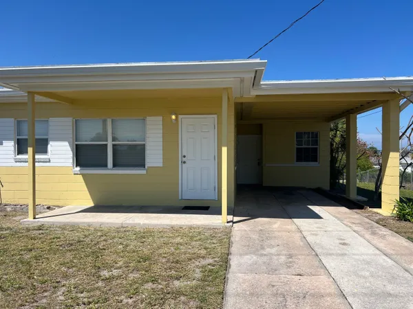 $1,450 | 708 Ave I, Unit A, Fort Pierce, FL 34950