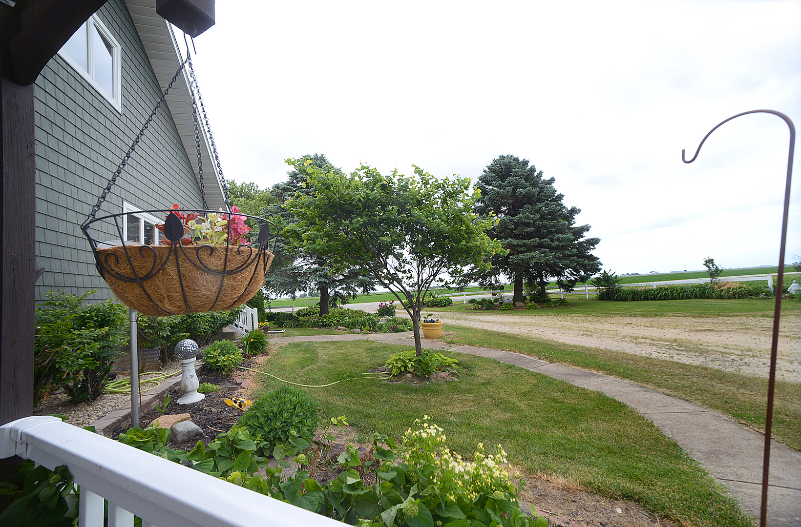 3495 East 12th Road Utica, IL 61373 - Photo 6 of 30