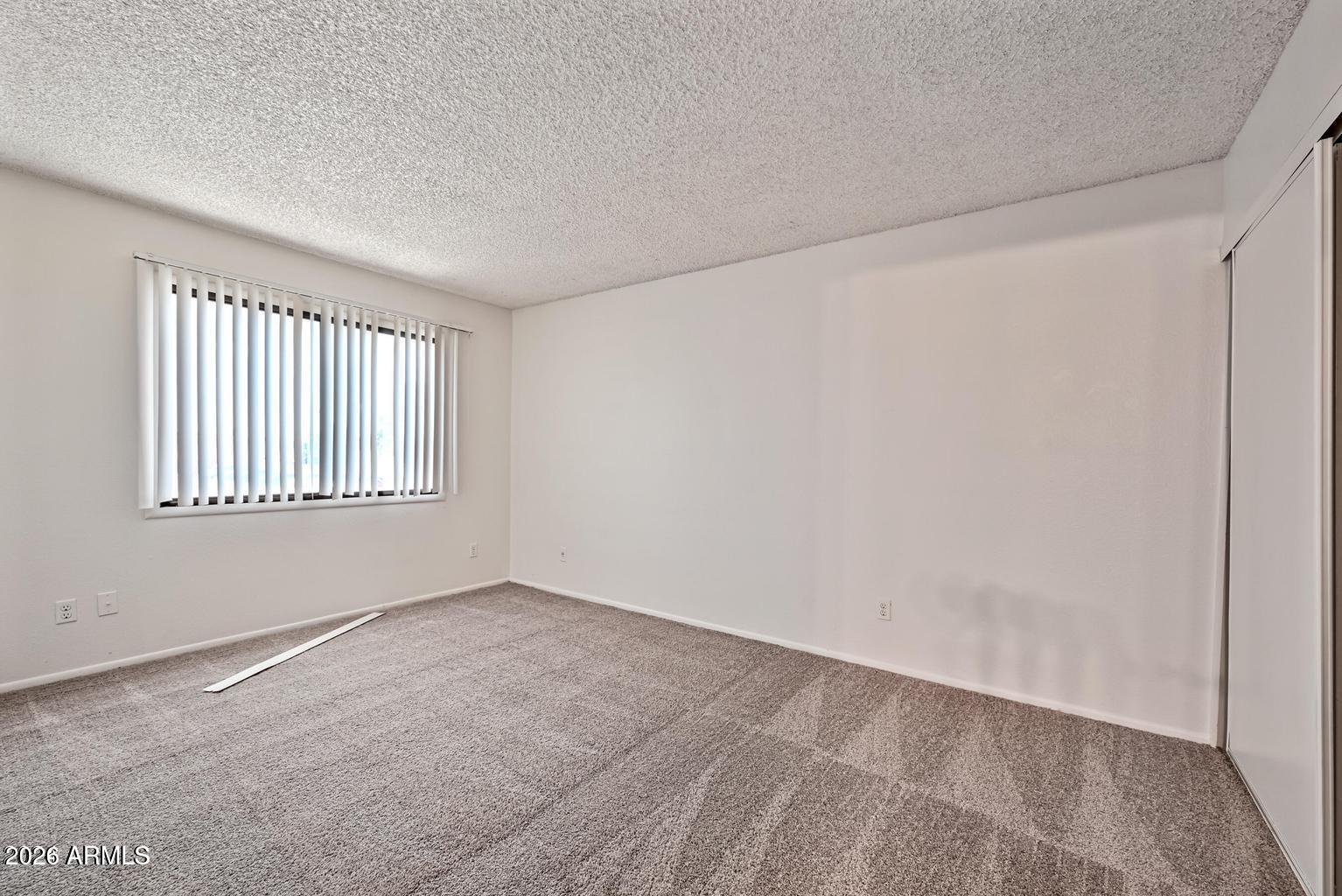 3959 West Palomino Road Phoenix, AZ 85019 - Photo 13 of 15